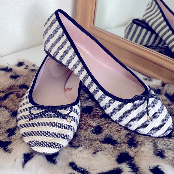 Ballet Flats - Picture 1 of 7